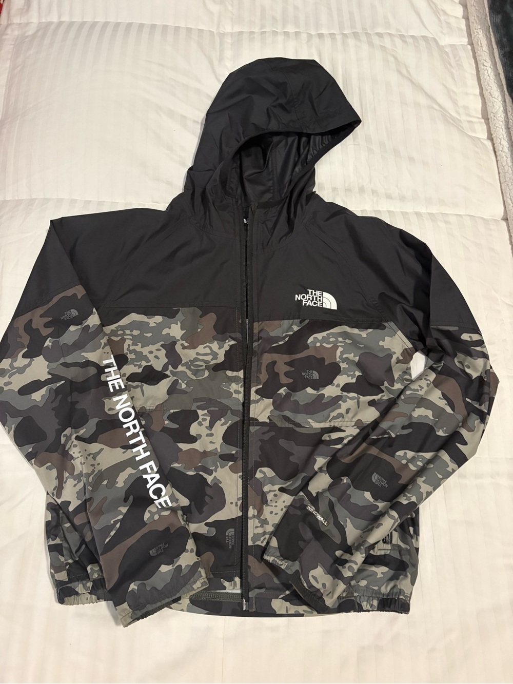 The North Face Black & Camouflage Kids Windbreaker Jacket